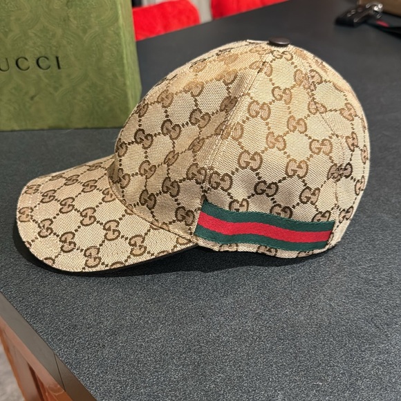 Gucci Original GG Canvas Baseball Hat - Picture 4 of 8